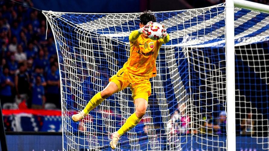 皇馬搶分熱情「彭」湃 皇馬搶分熱情「彭」湃